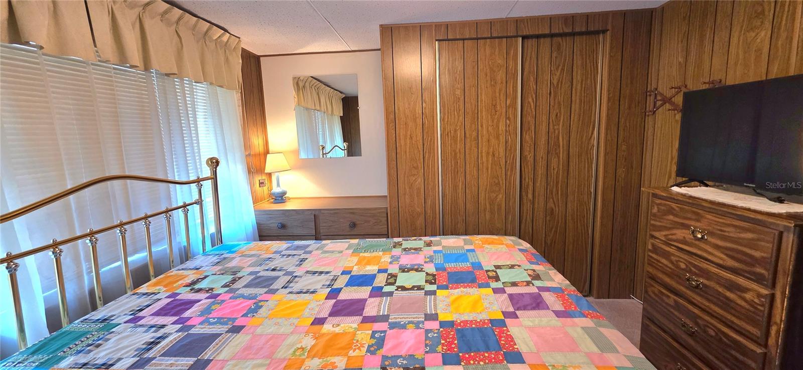 TB8449299 Property Photo