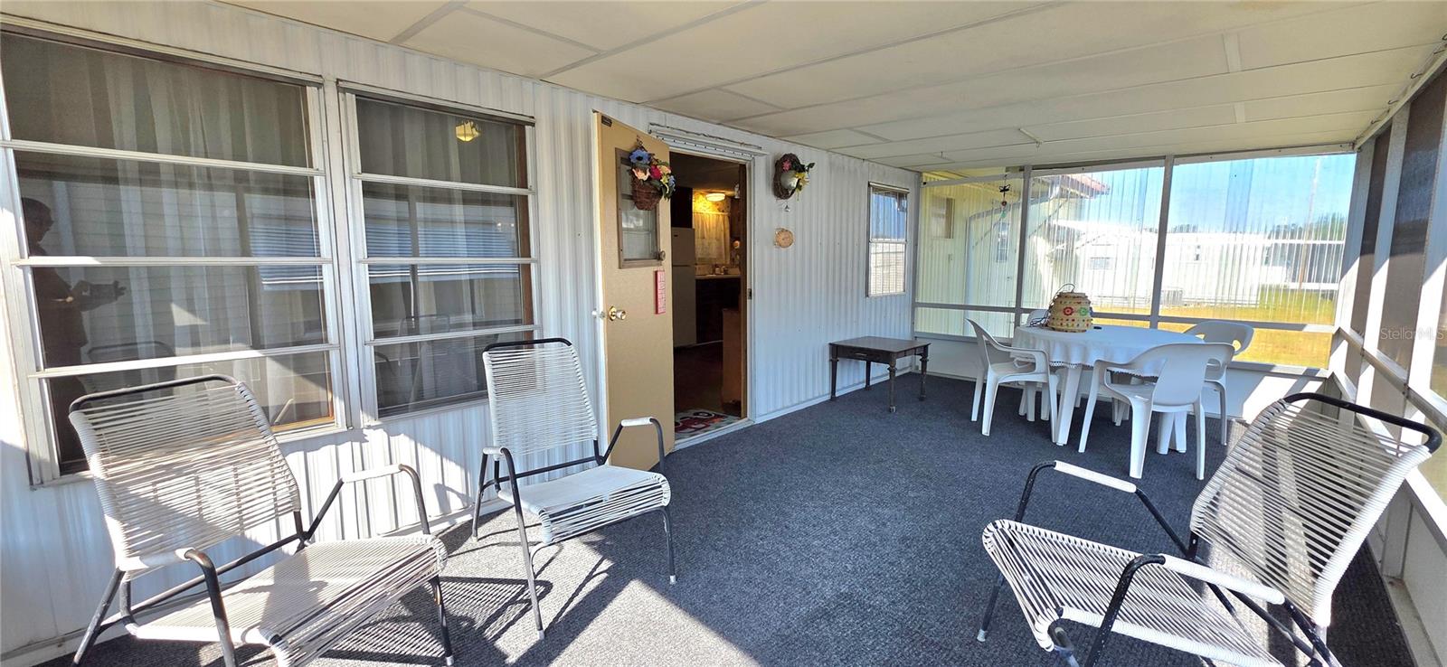 TB8449299 Property Photo