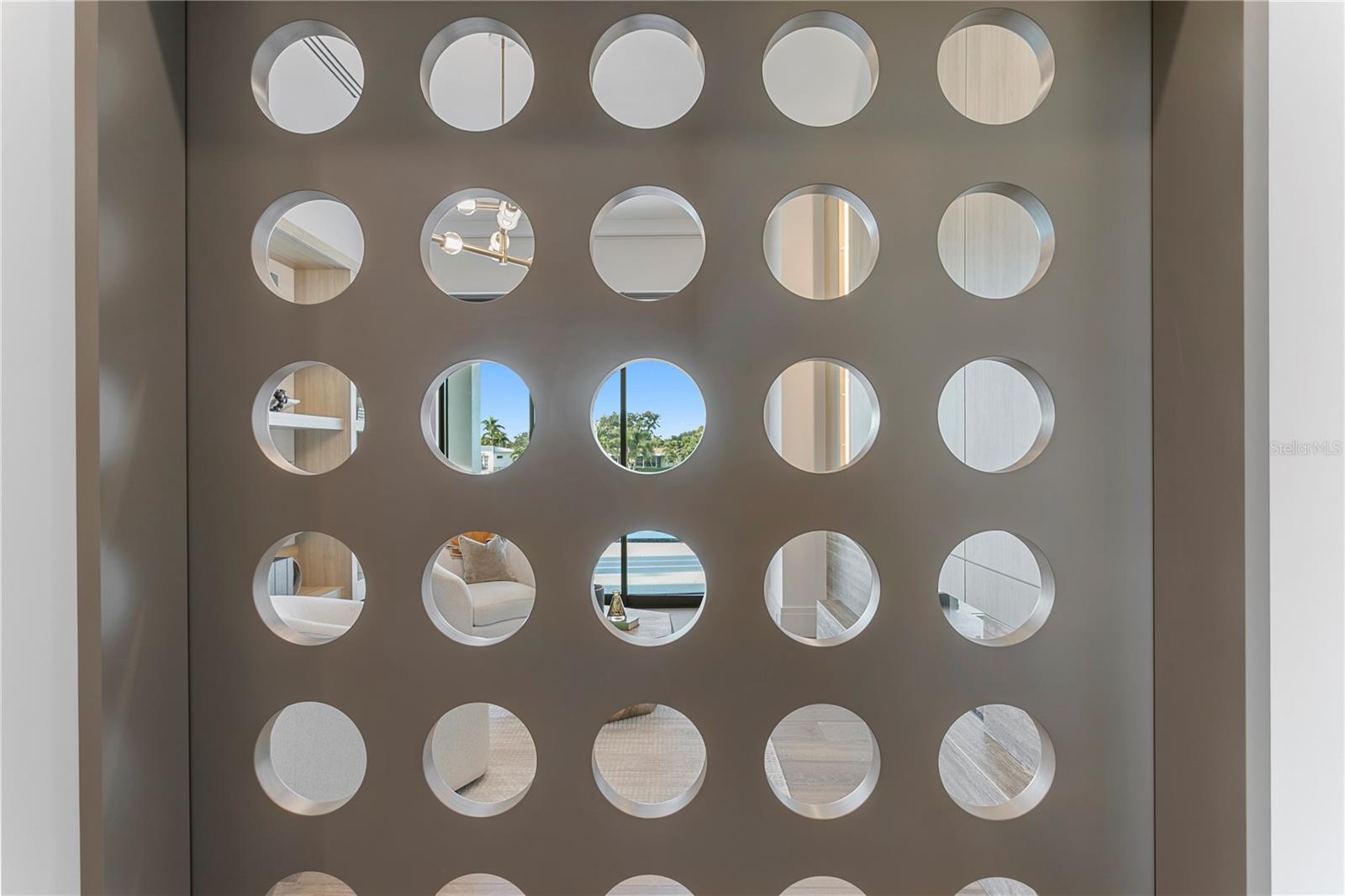 TB8449312 Property Photo