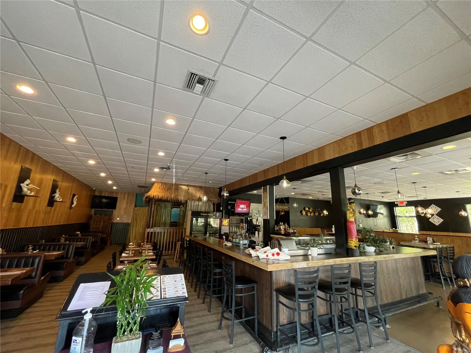 5907 ROOSEVELT BLVD, JACKSONVILLE, FL, 32244