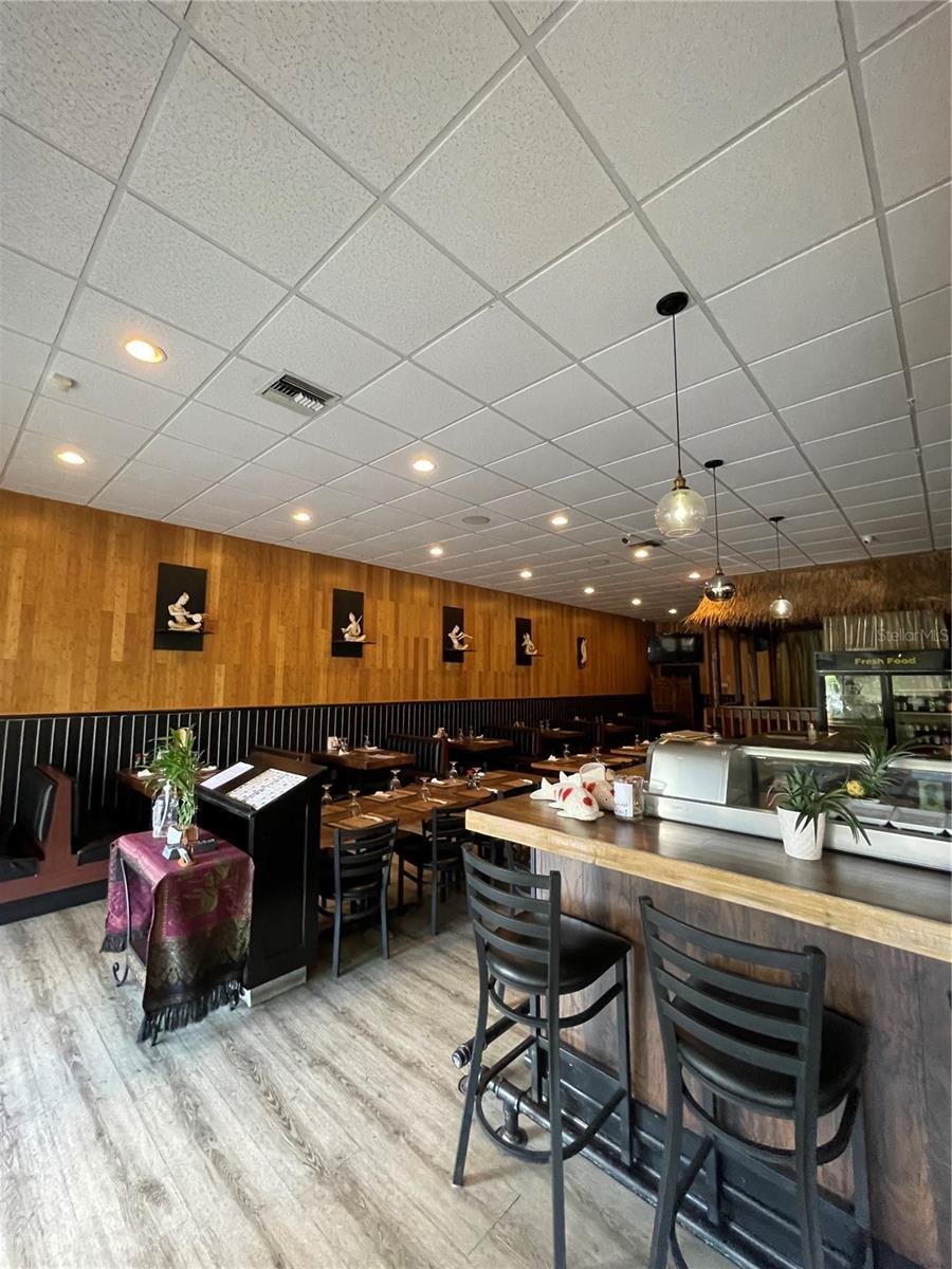 5907 ROOSEVELT BLVD, JACKSONVILLE, FL, 32244