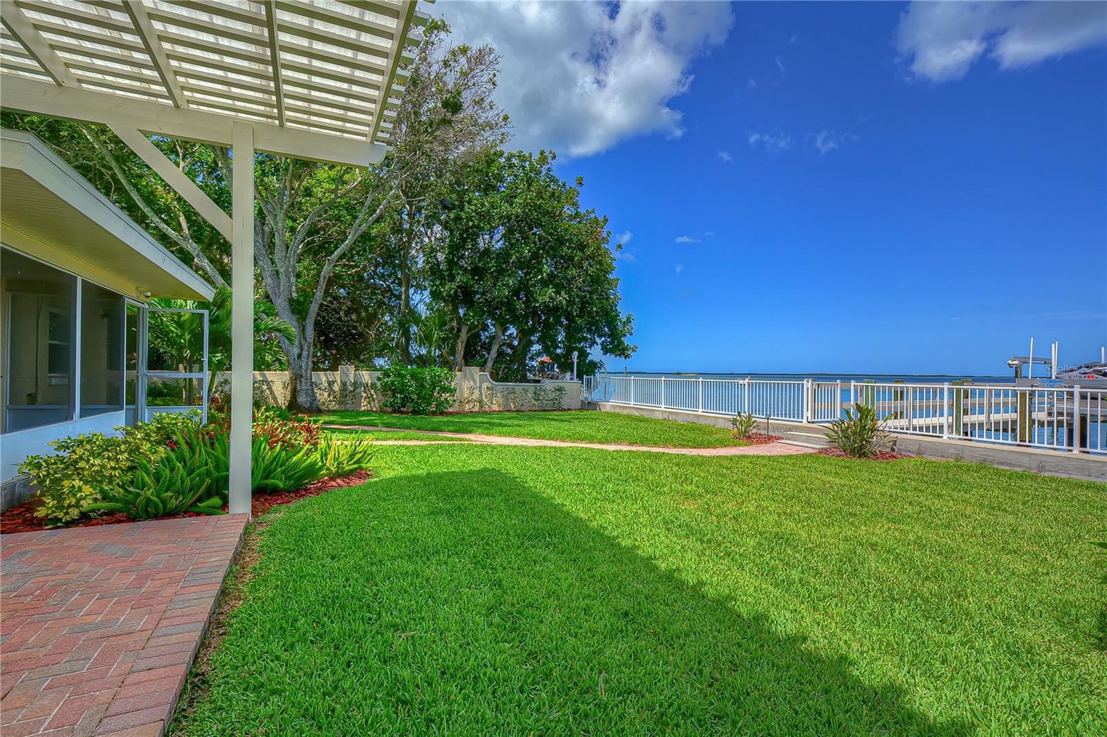 115 BUENA VISTA DR S, DUNEDIN, FL, 34698