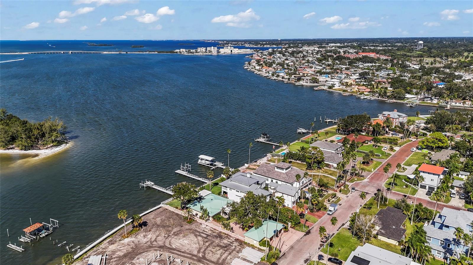 115 BUENA VISTA DR S, DUNEDIN, FL, 34698