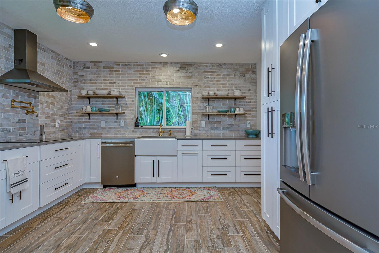 115 BUENA VISTA DR S, DUNEDIN, FL, 34698