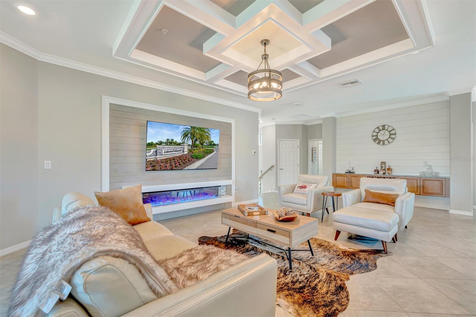 17637 GAWTHROP DR #102, BRADENTON, FL, 34211