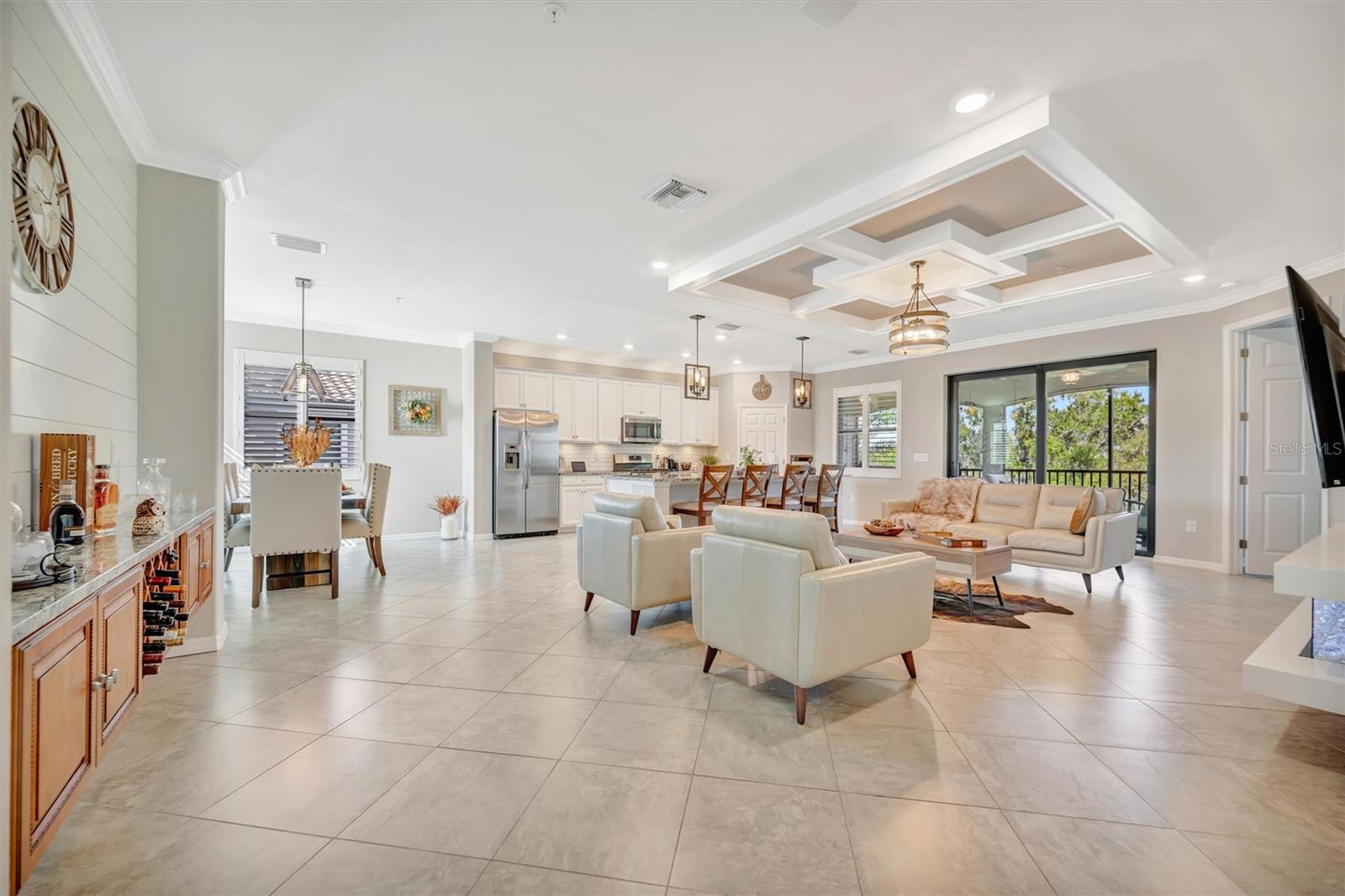 17637 GAWTHROP DR #102, BRADENTON, FL, 34211