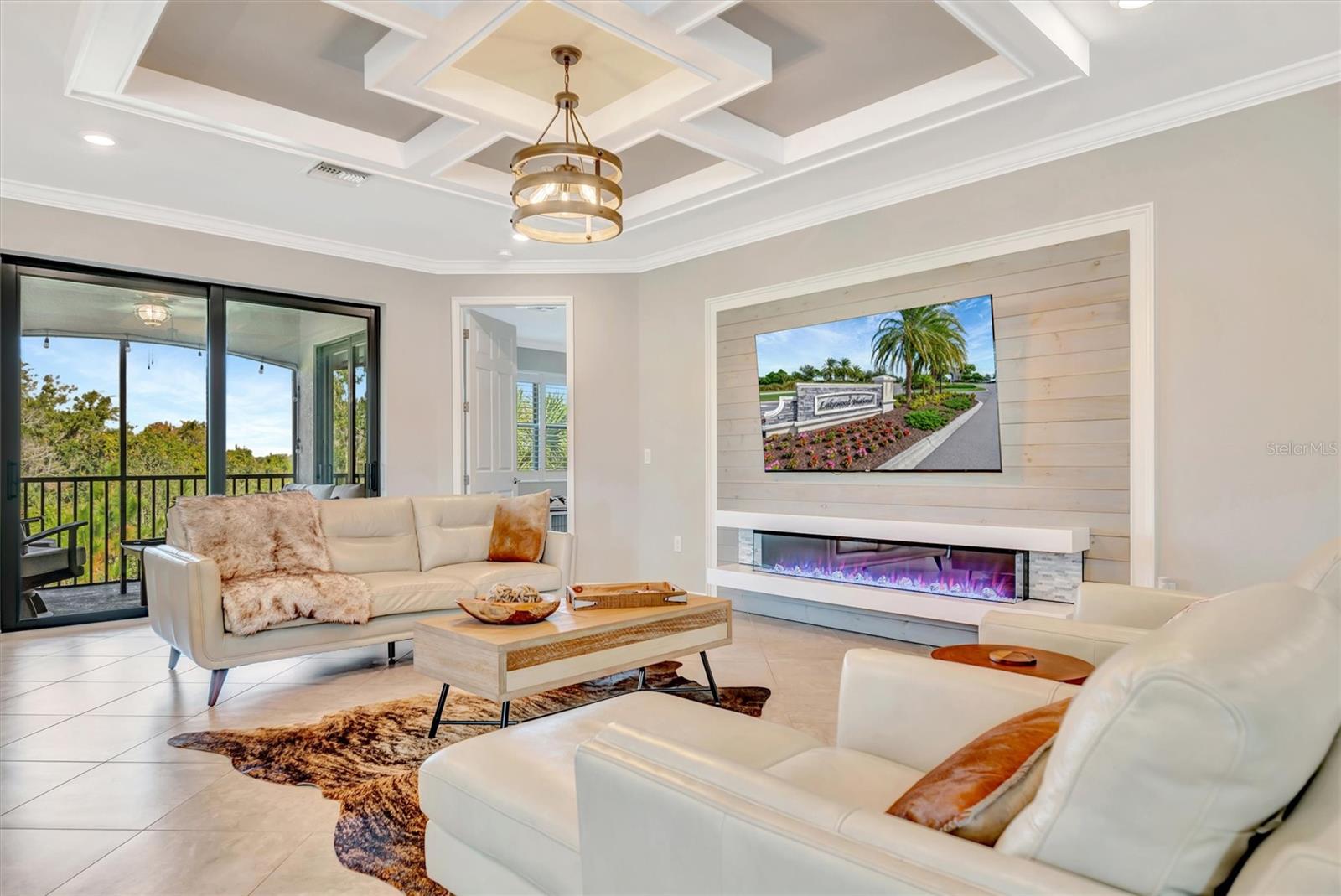 17637 GAWTHROP DR #102, BRADENTON, FL, 34211