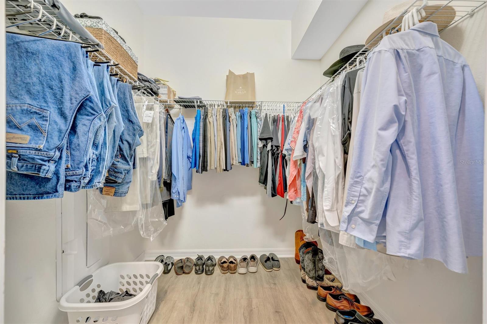 17637 GAWTHROP DR #102, BRADENTON, FL, 34211