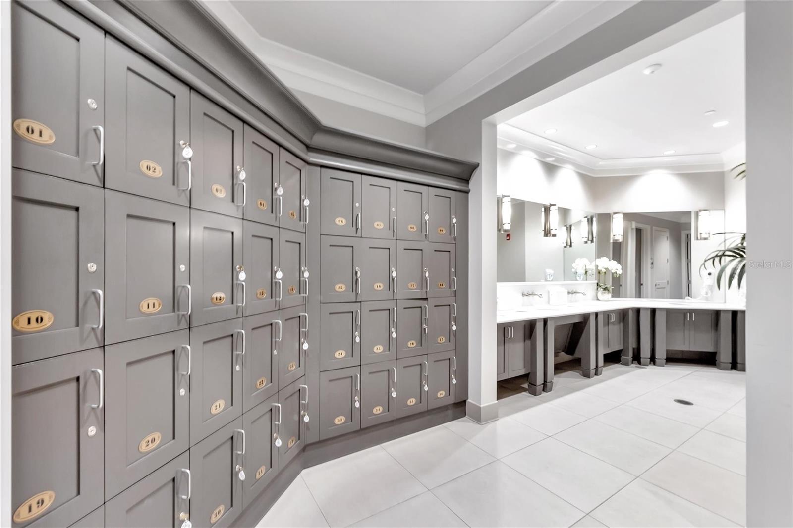 17637 GAWTHROP DR #102, BRADENTON, FL, 34211