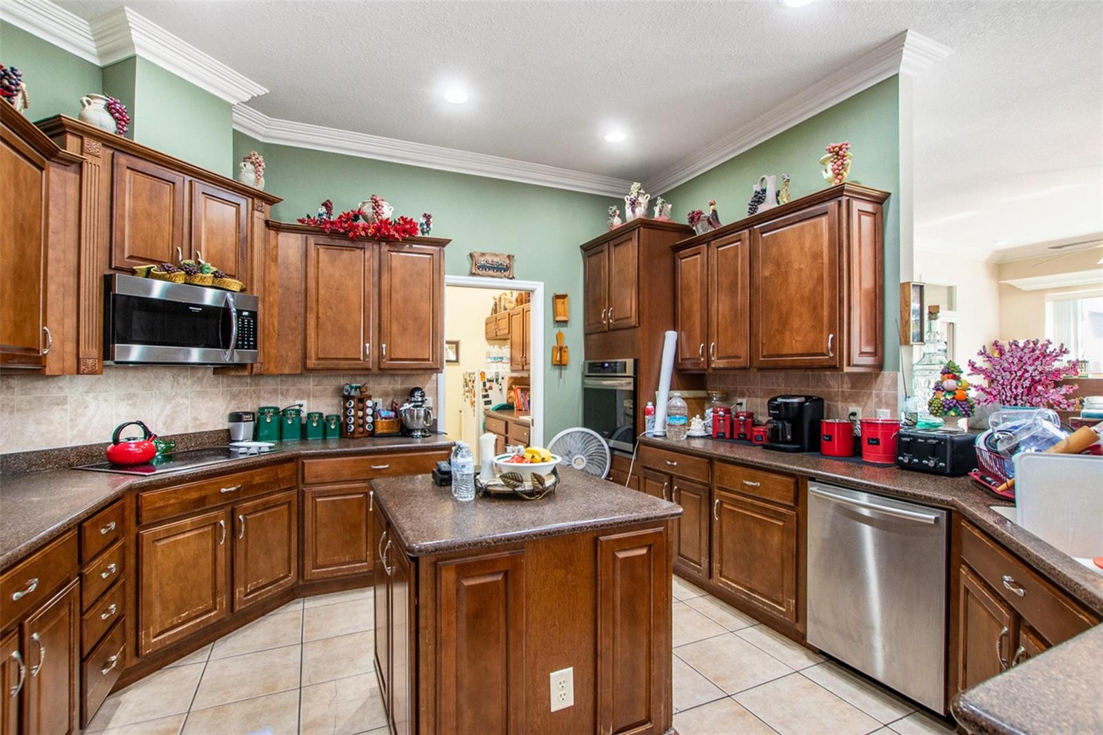 570 E BISMARK ST, HERNANDO, FL, 34442