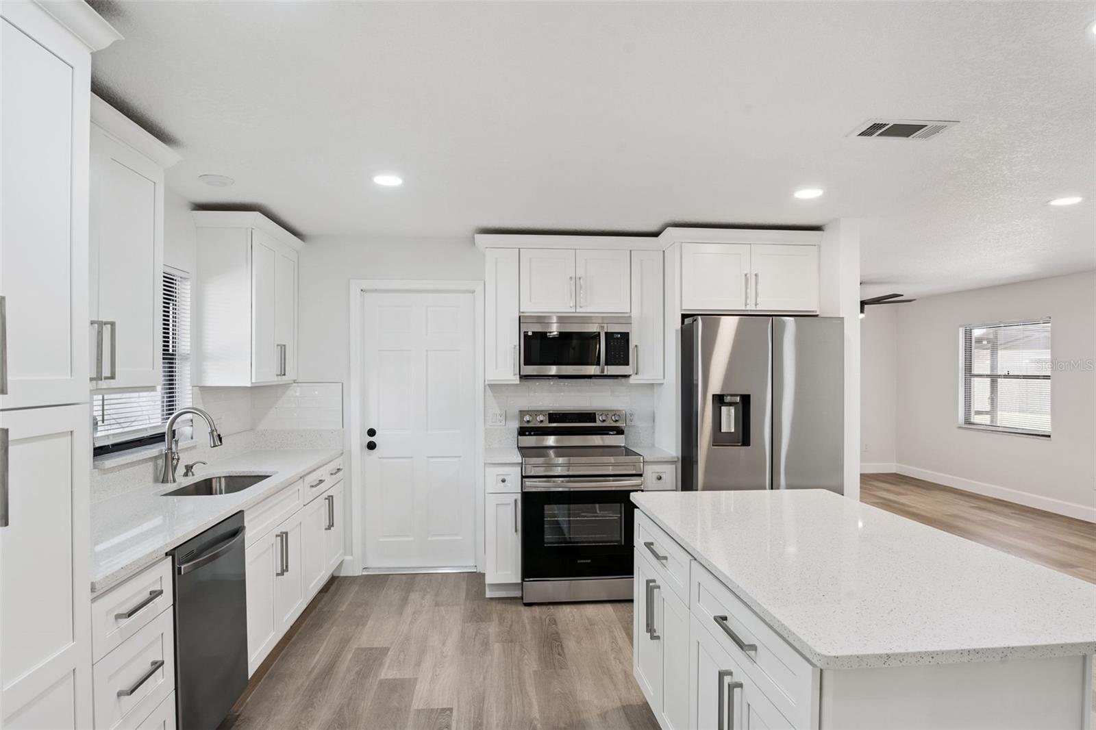 5348 TRIBUNE DR, ORLANDO, FL, 32812