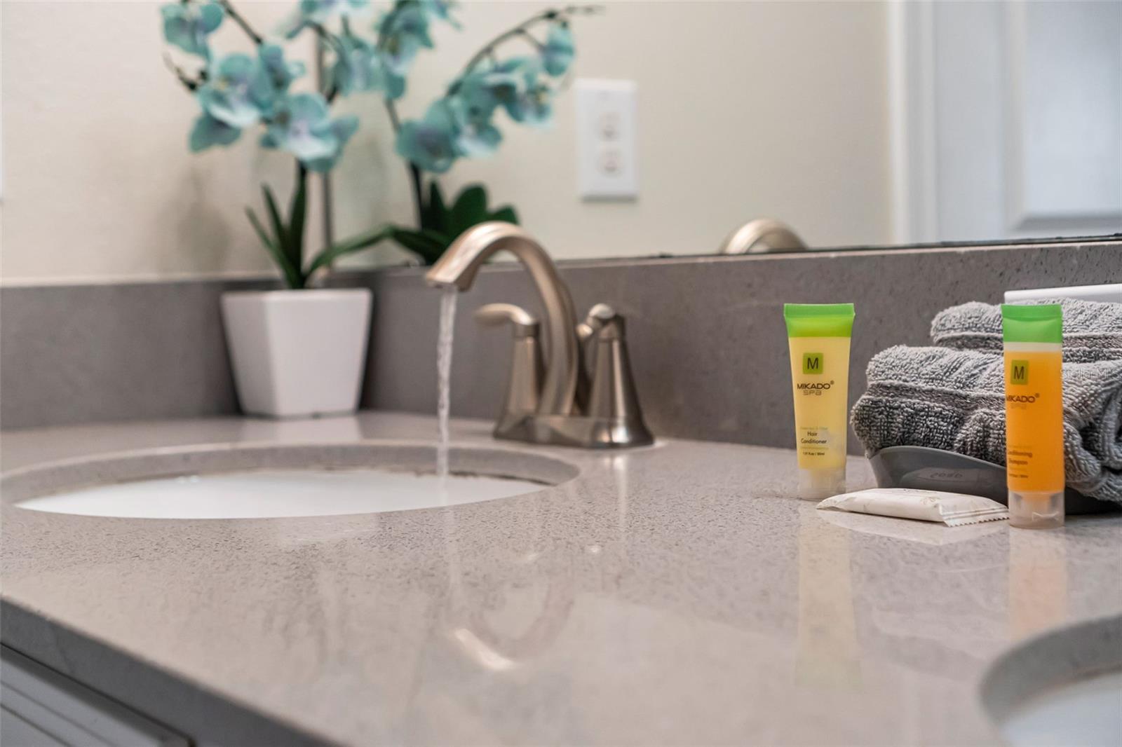 1565 SANDBAGGER DR, DAVENPORT, FL, 33896