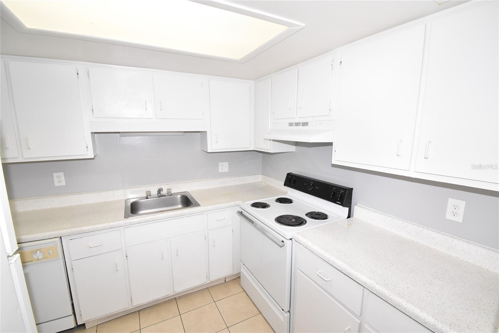 C7517886 Property Photo