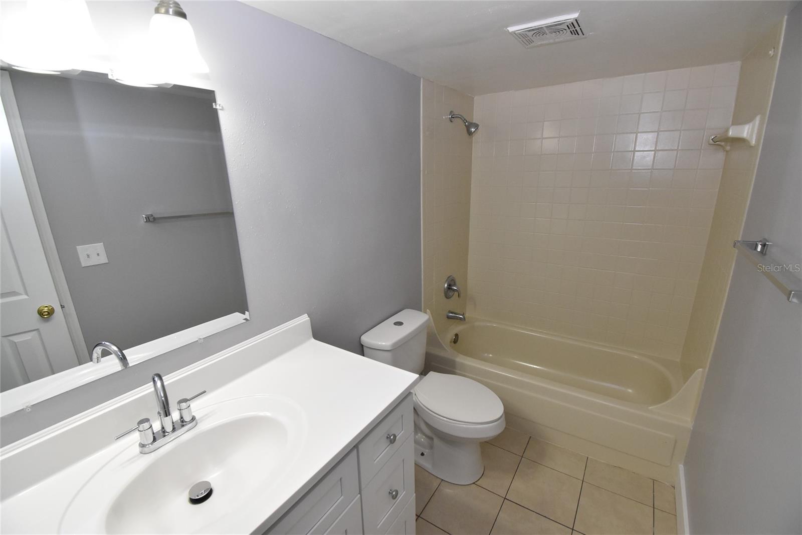 C7517886 Property Photo