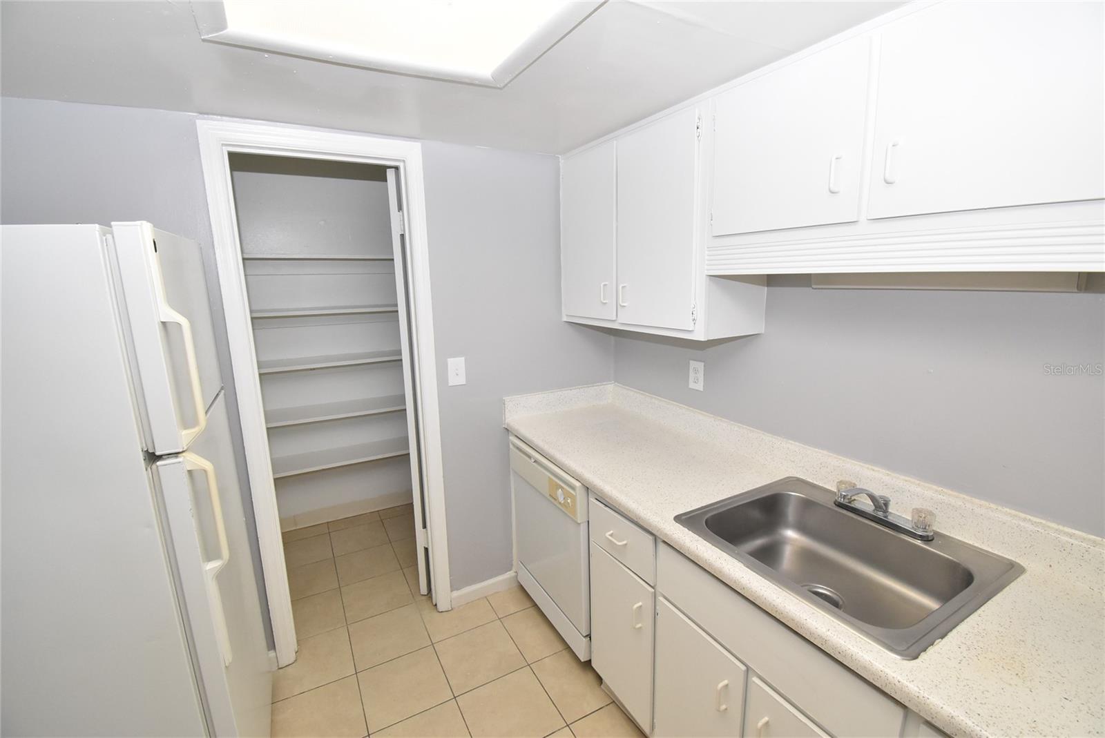 C7517886 Property Photo