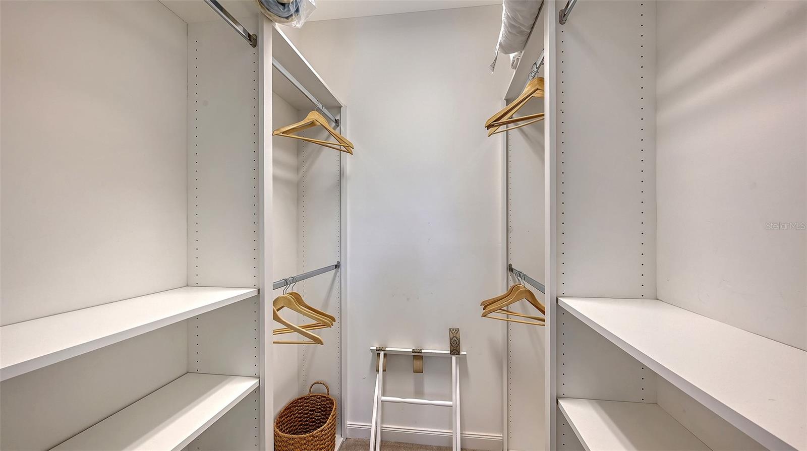 1749 BURGOS DR, SARASOTA, FL, 34238