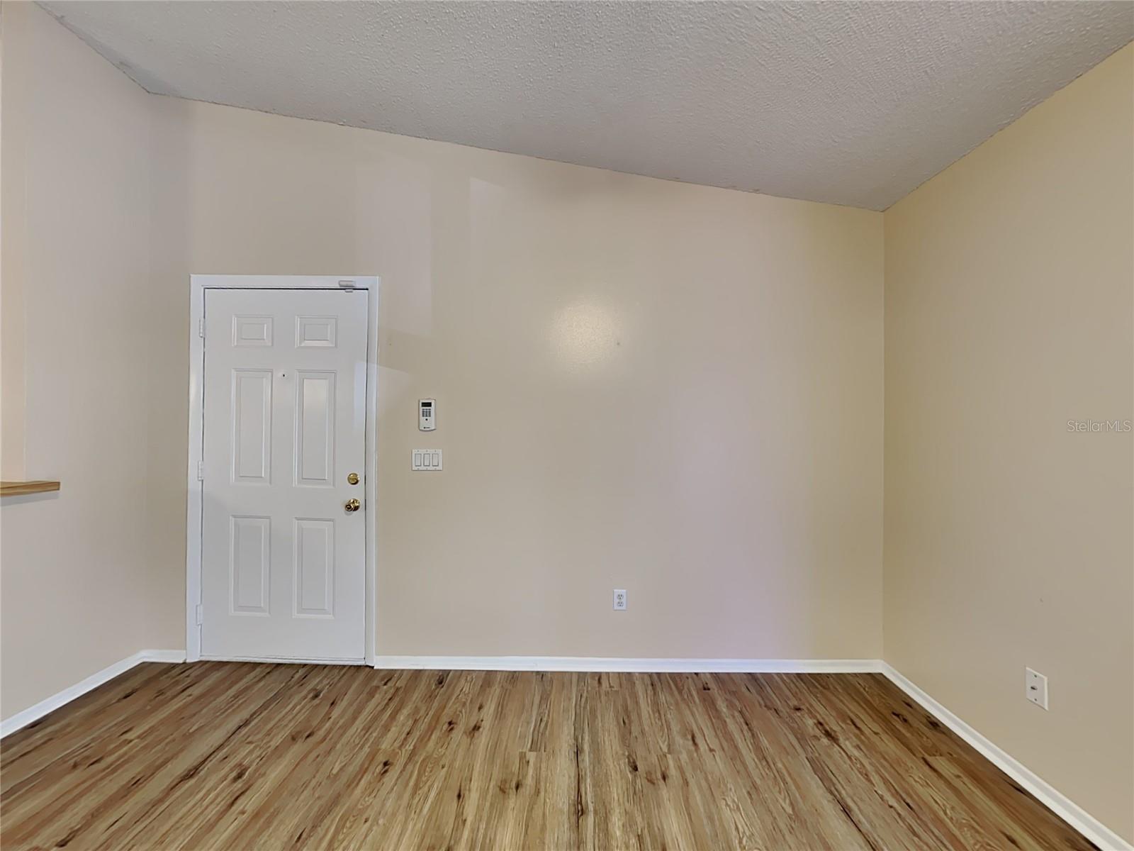 2758 OAK PARK WAY #201, ORLANDO, FL, 32822