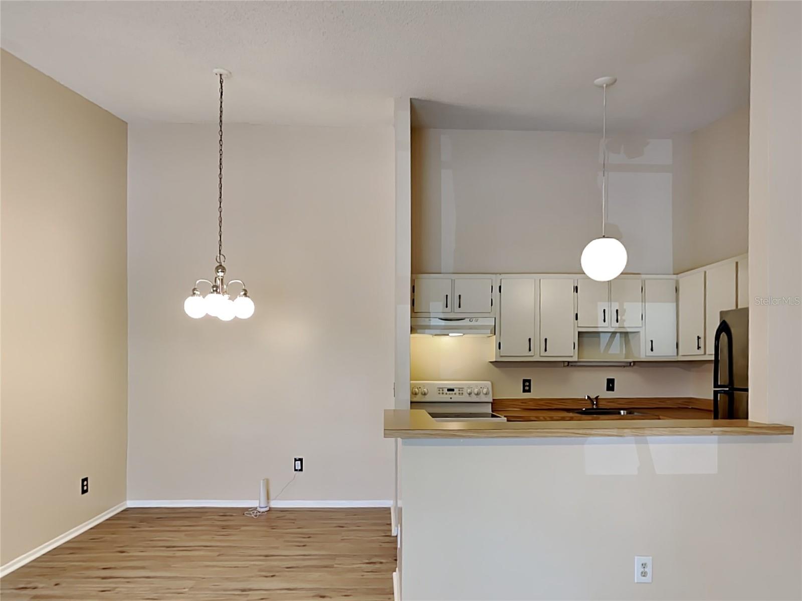 2758 OAK PARK WAY #201, ORLANDO, FL, 32822