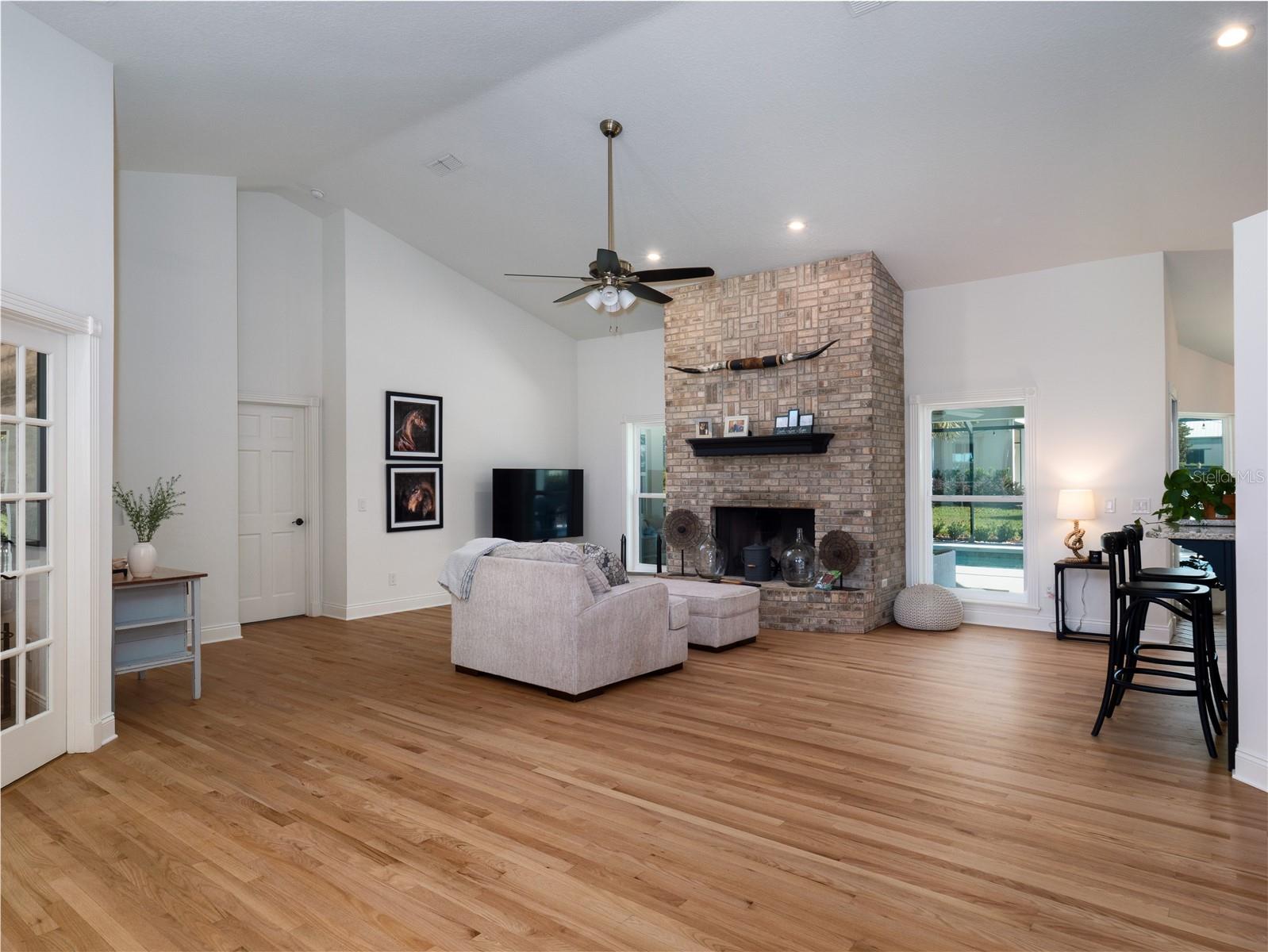 OM713766 Property Photo