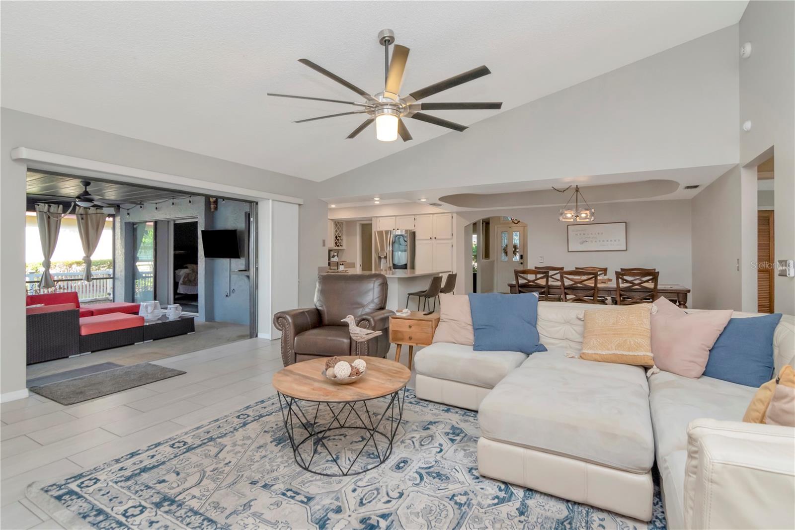 2634 GREEN VALLEY ST, VALRICO, FL, 33596