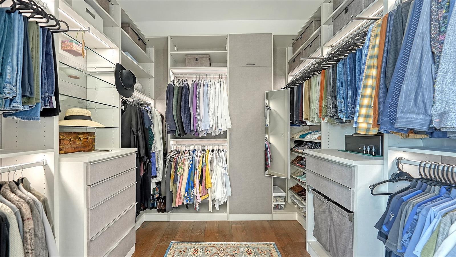 300 S PINEAPPLE AVE #902, SARASOTA, FL, 34236