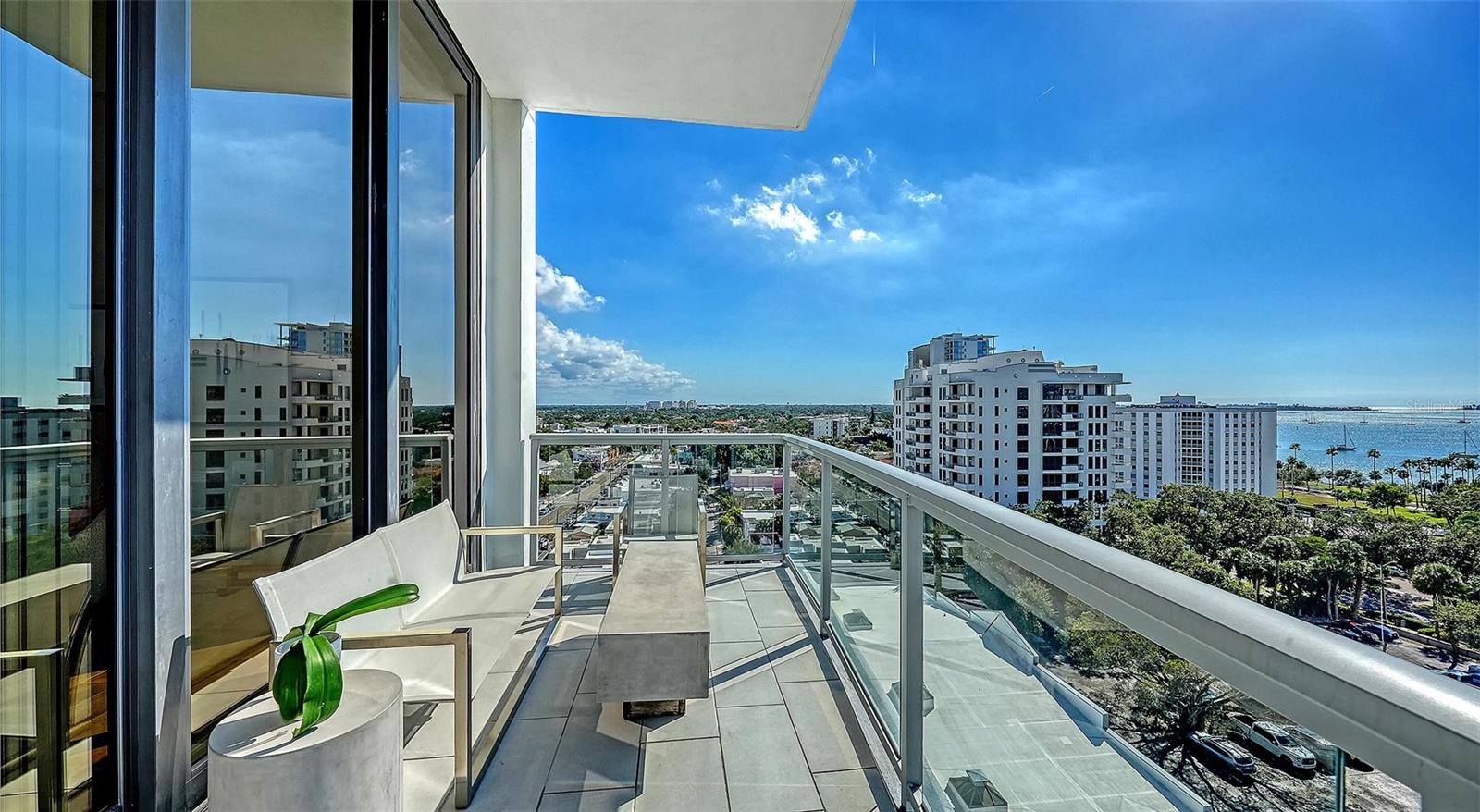 300 S PINEAPPLE AVE #902, SARASOTA, FL, 34236