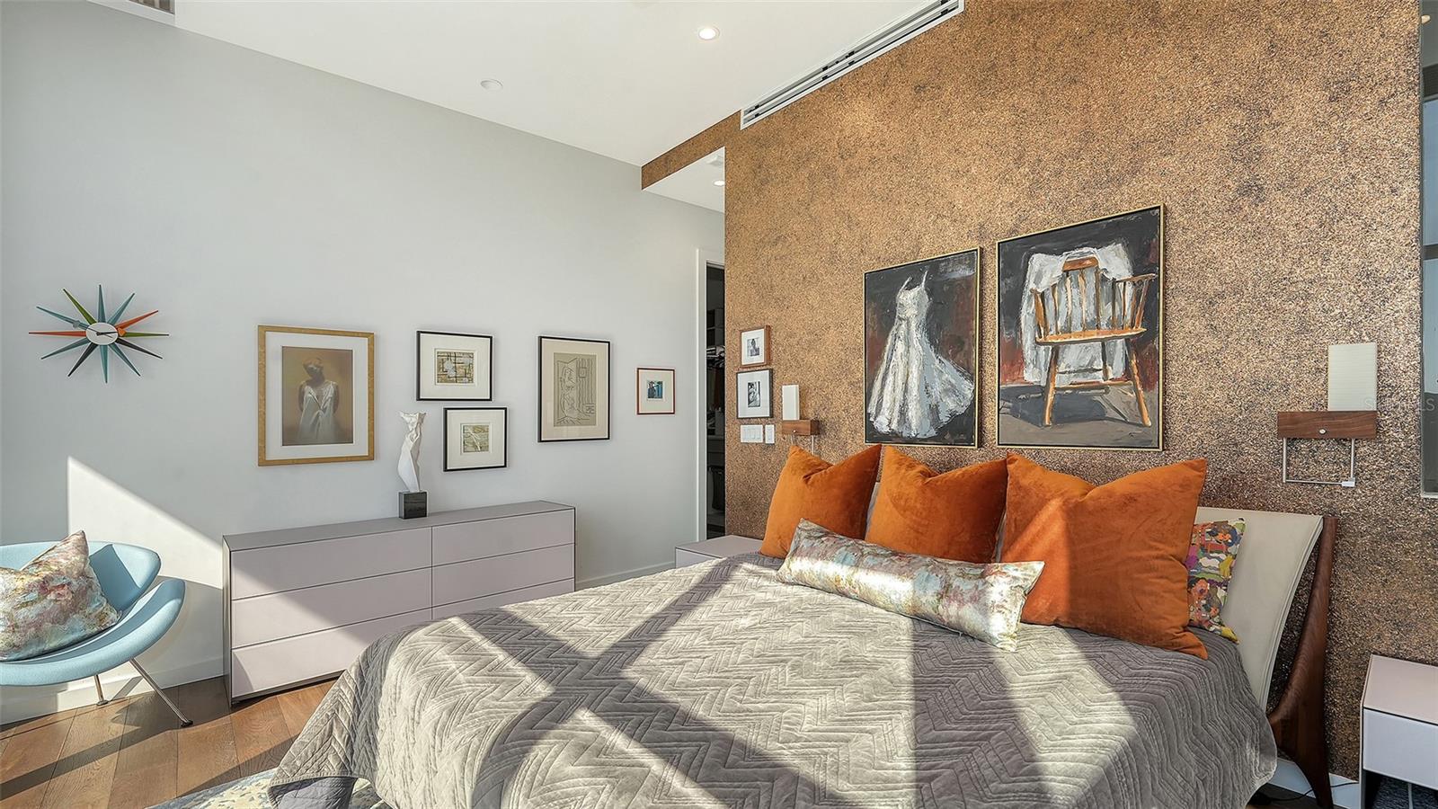 300 S PINEAPPLE AVE #902, SARASOTA, FL, 34236