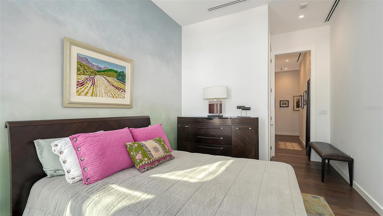 300 S PINEAPPLE AVE #902, SARASOTA, FL, 34236