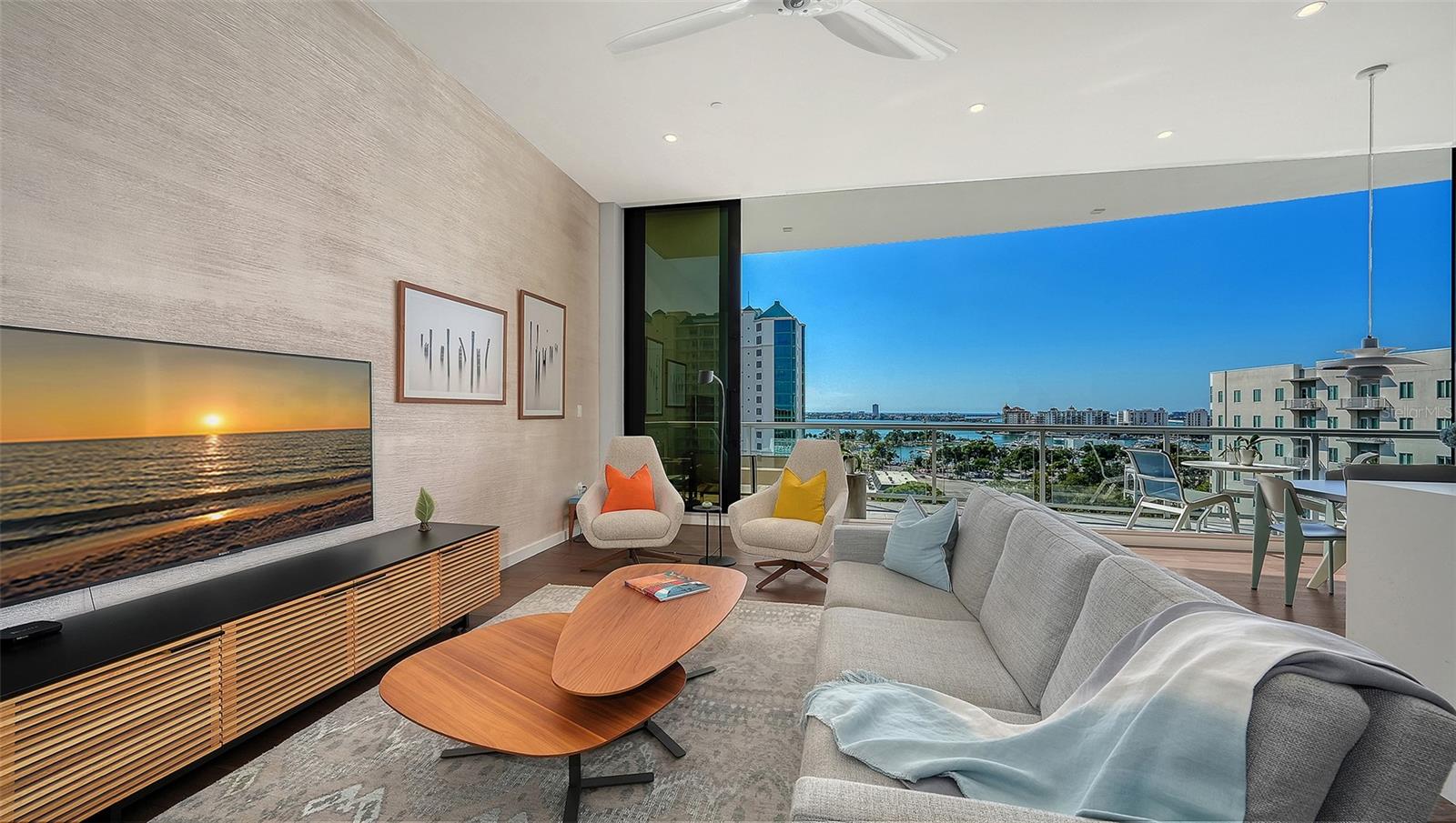 300 S PINEAPPLE AVE #902, SARASOTA, FL, 34236