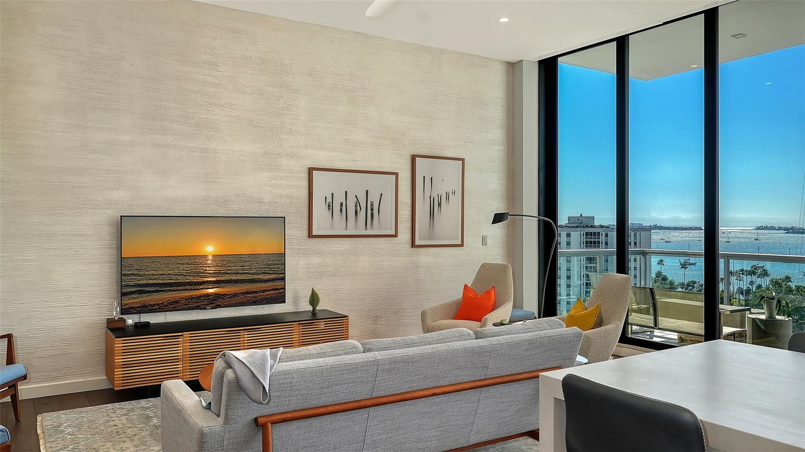 300 S PINEAPPLE AVE #902, SARASOTA, FL, 34236