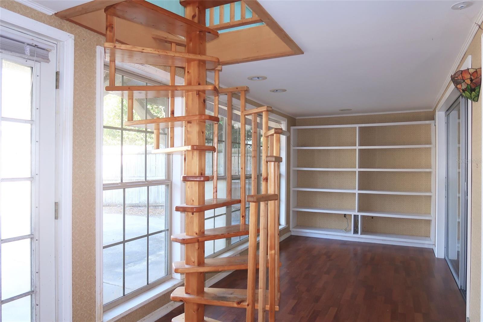 1625 LAURA ST, CLEARWATER, FL, 33755