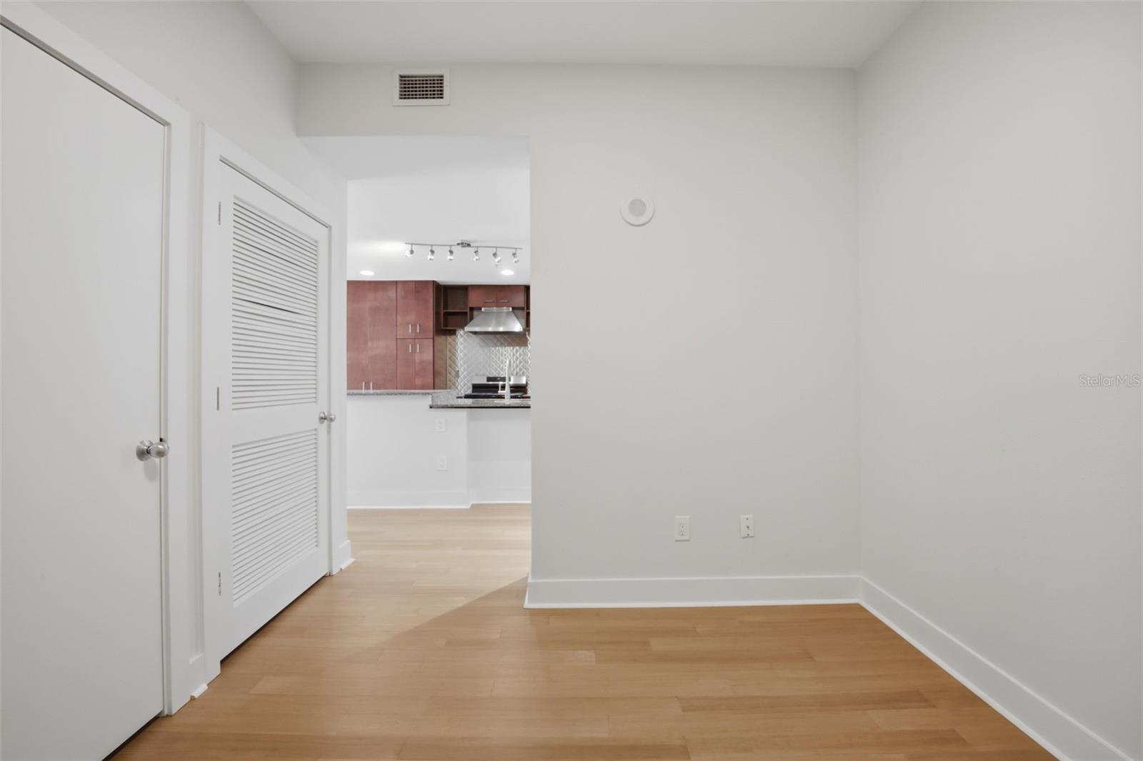 1208 E KENNEDY BLVD #1121, TAMPA, FL, 33602