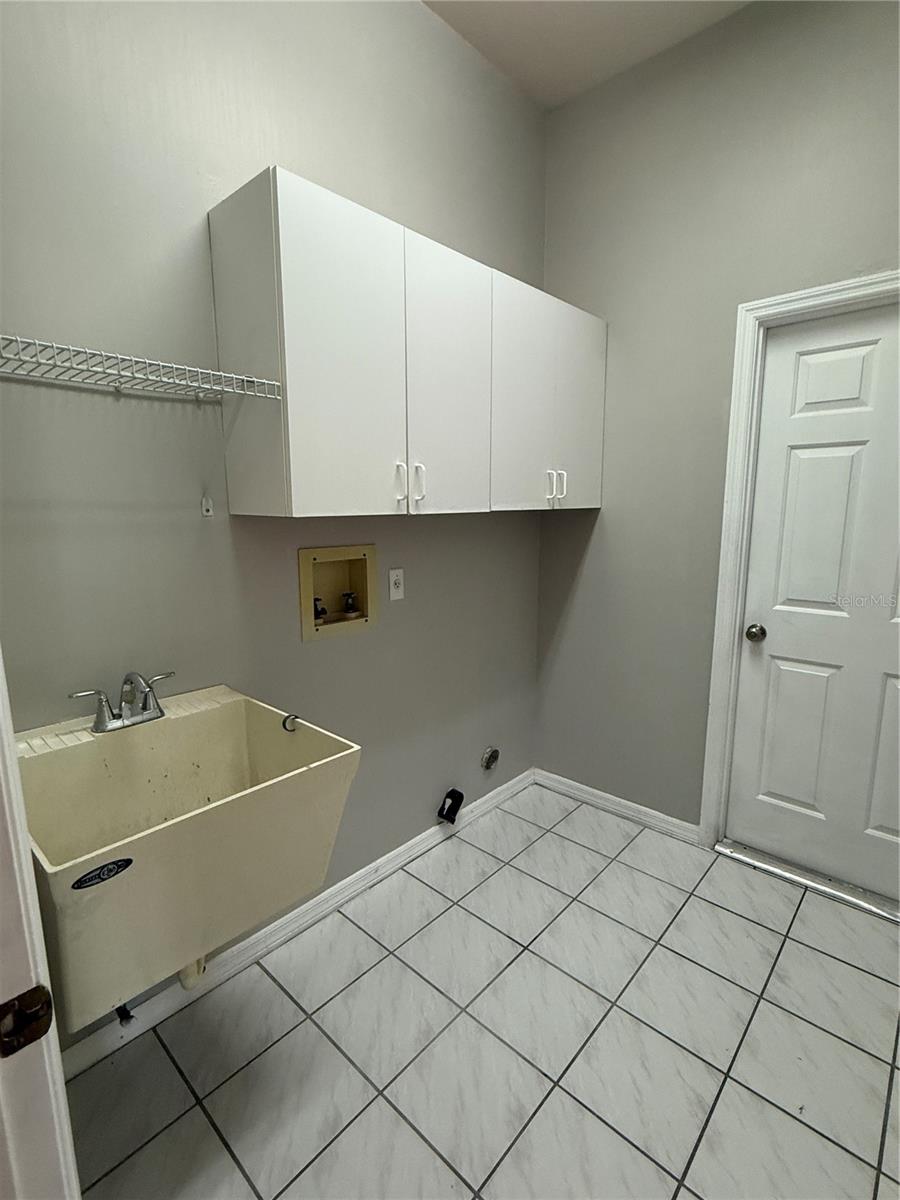 8611 SUGAR PALM CT, ORLANDO, FL, 32835