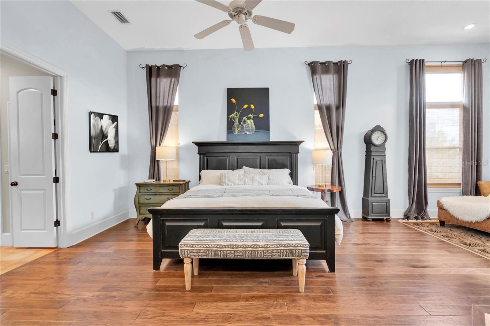 10221 GOLDEN EAGLE DR, LARGO, FL, 33778