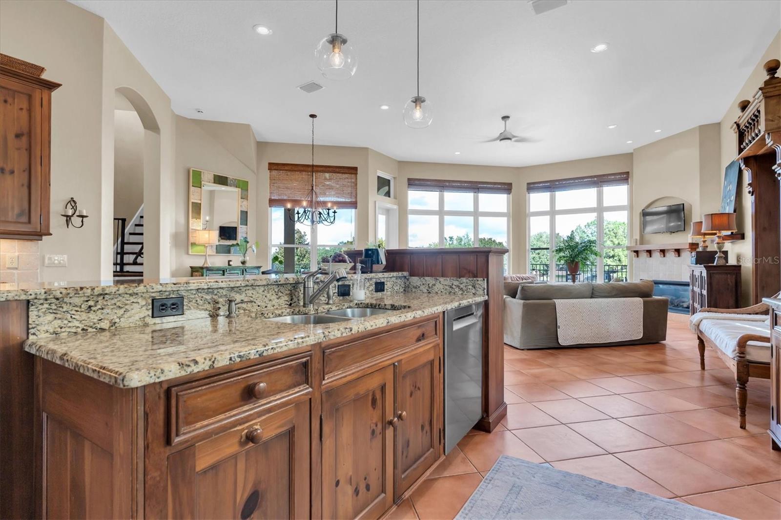 10221 GOLDEN EAGLE DR, LARGO, FL, 33778