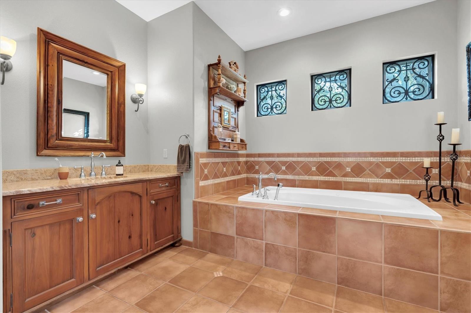 10221 GOLDEN EAGLE DR, LARGO, FL, 33778