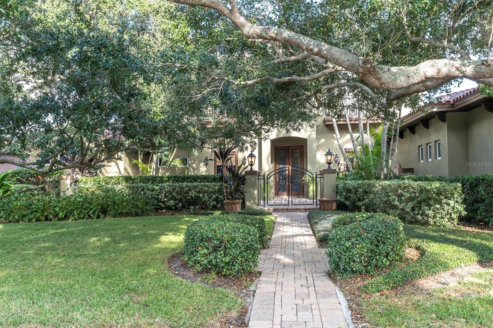 10221 GOLDEN EAGLE DR, LARGO, FL, 33778