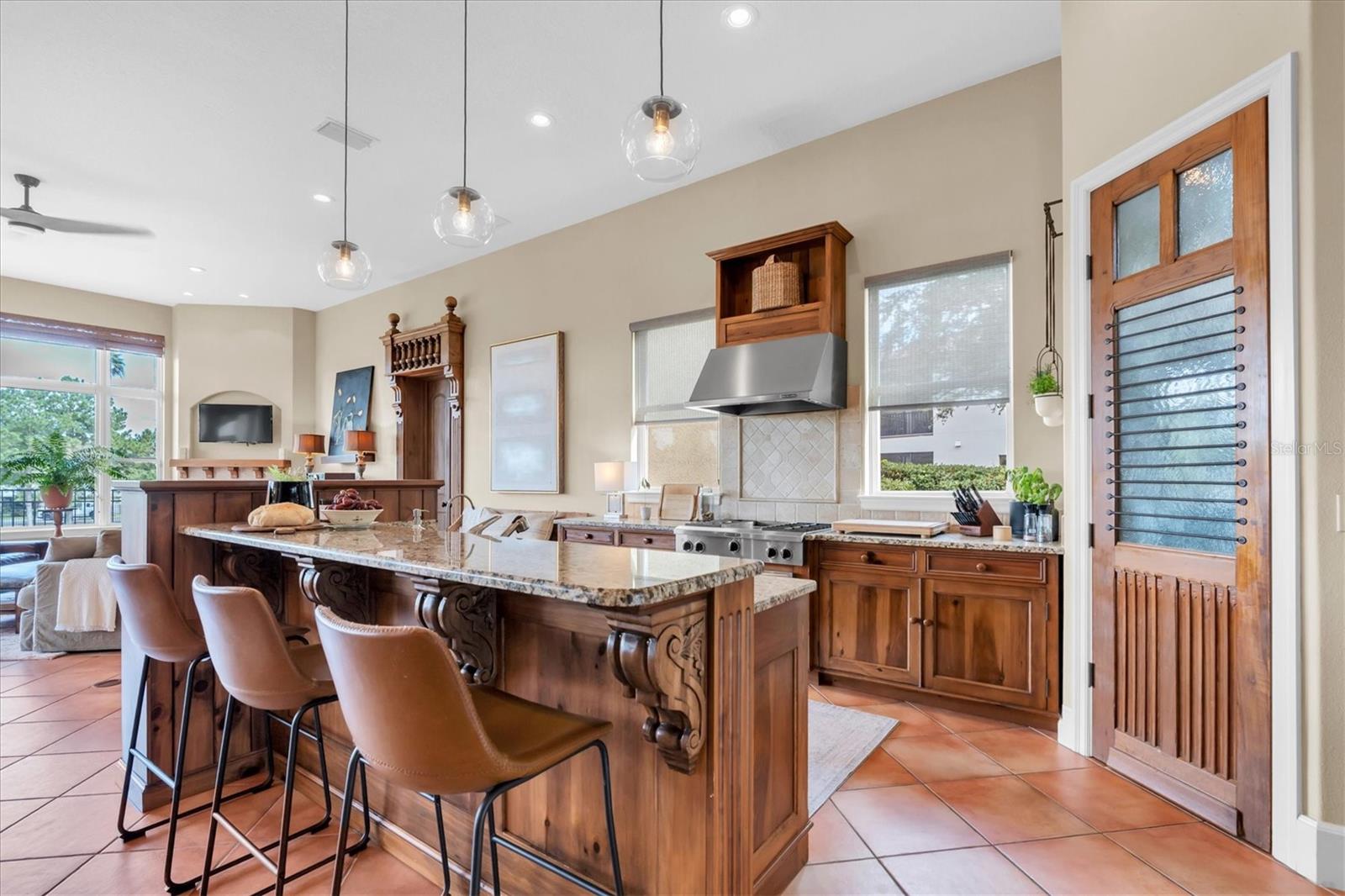 10221 GOLDEN EAGLE DR, LARGO, FL, 33778