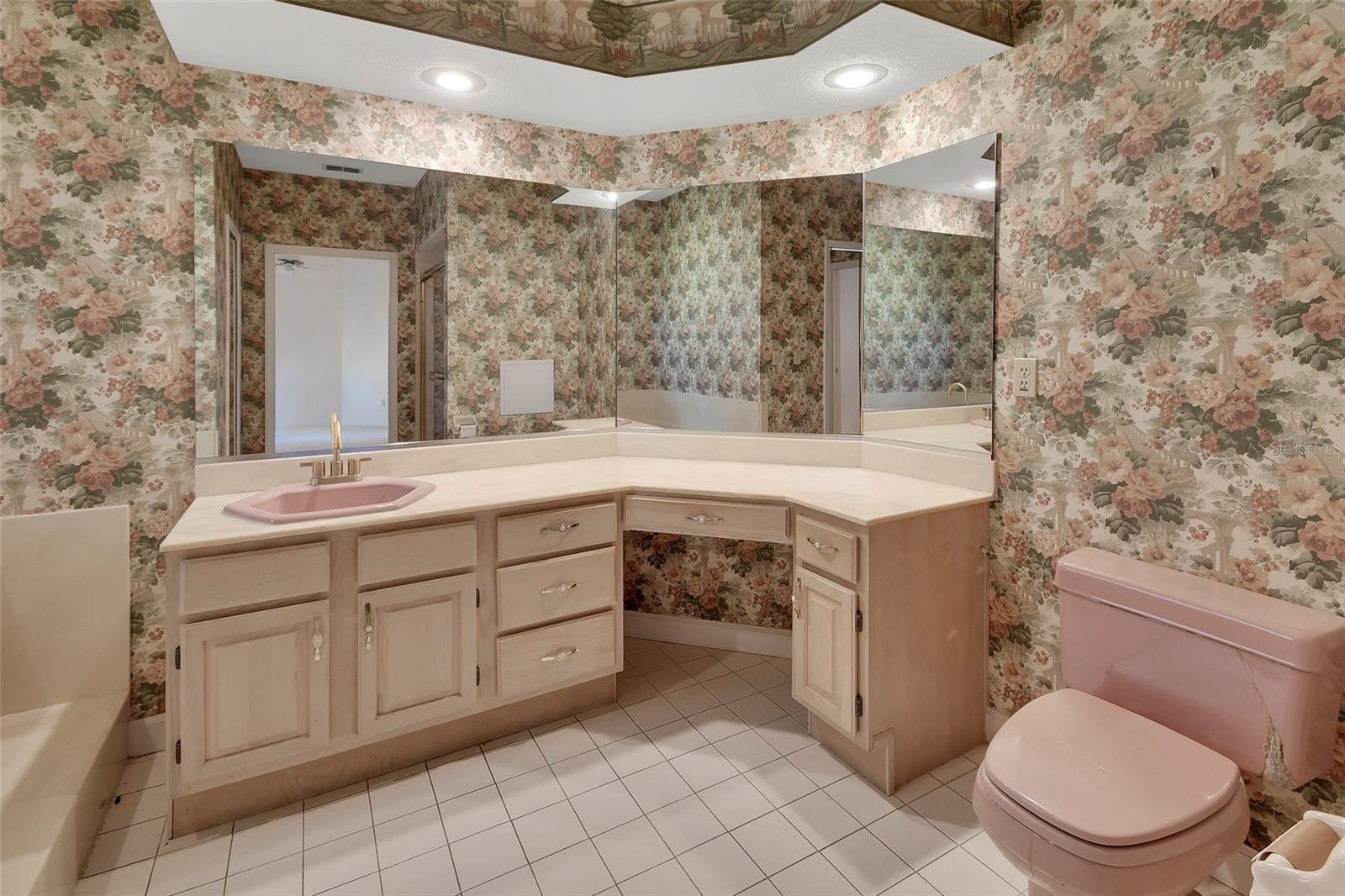 1170 ELKCAM BLVD ##6, DELTONA, FL, 32725