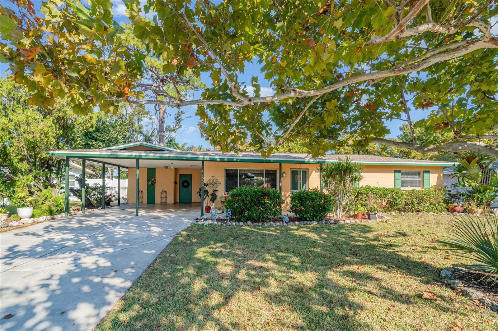 4652 MACEACHEN BLVD, SARASOTA, FL, 34233