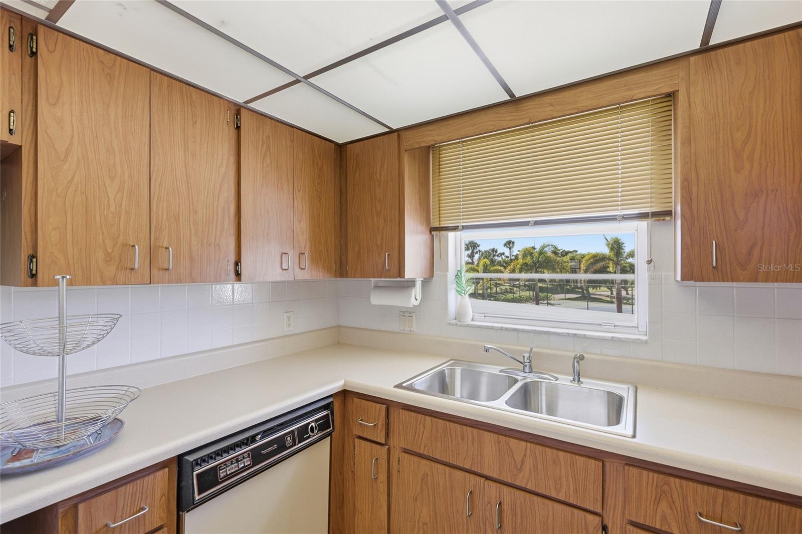 6300 FLOTILLA DR #72, HOLMES BEACH, FL, 34217