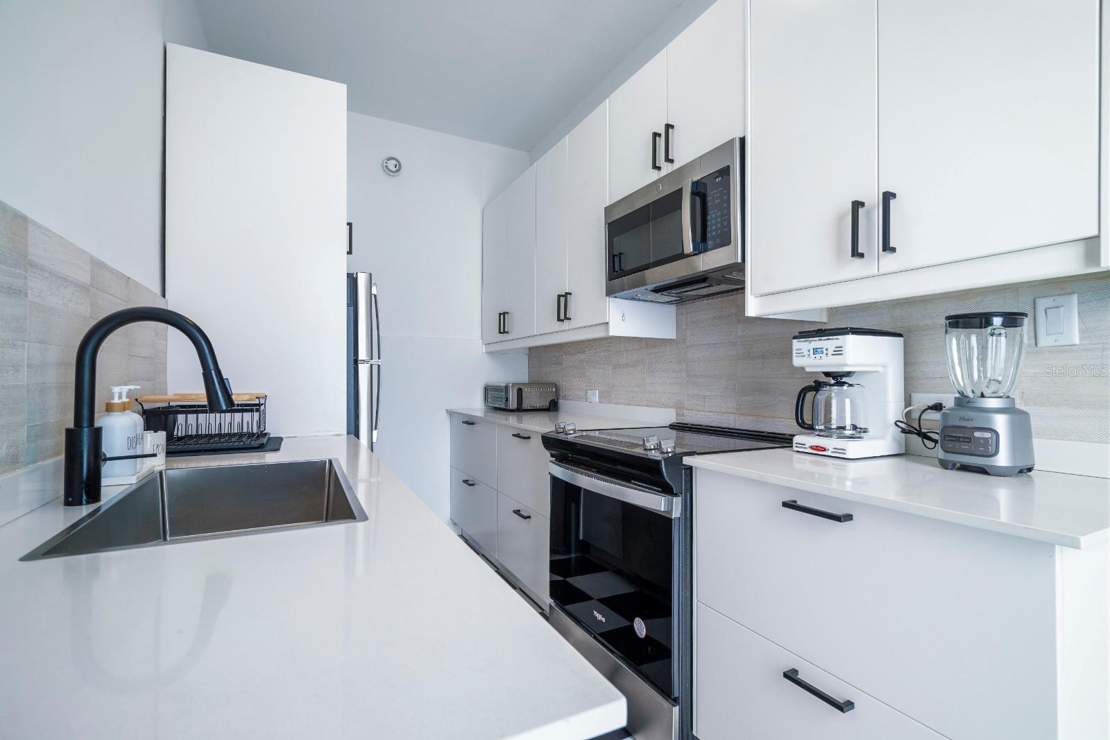 PR9117465 Property Photo