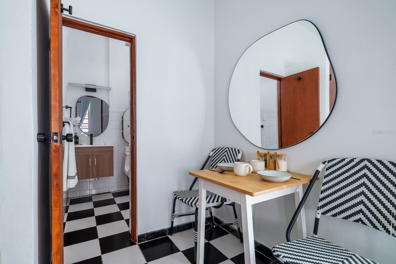 PR9117465 Property Photo