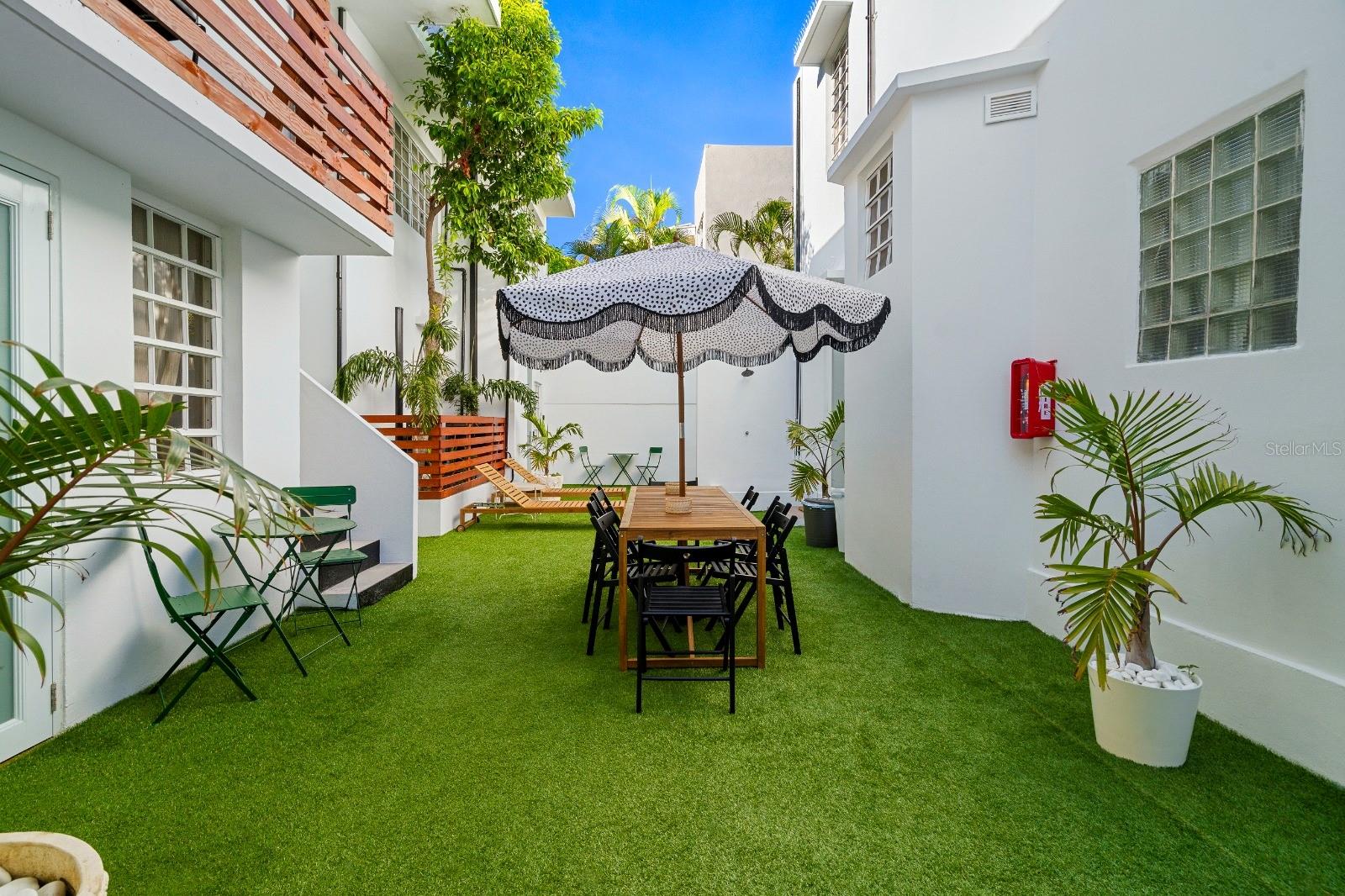 PR9117465 Property Photo