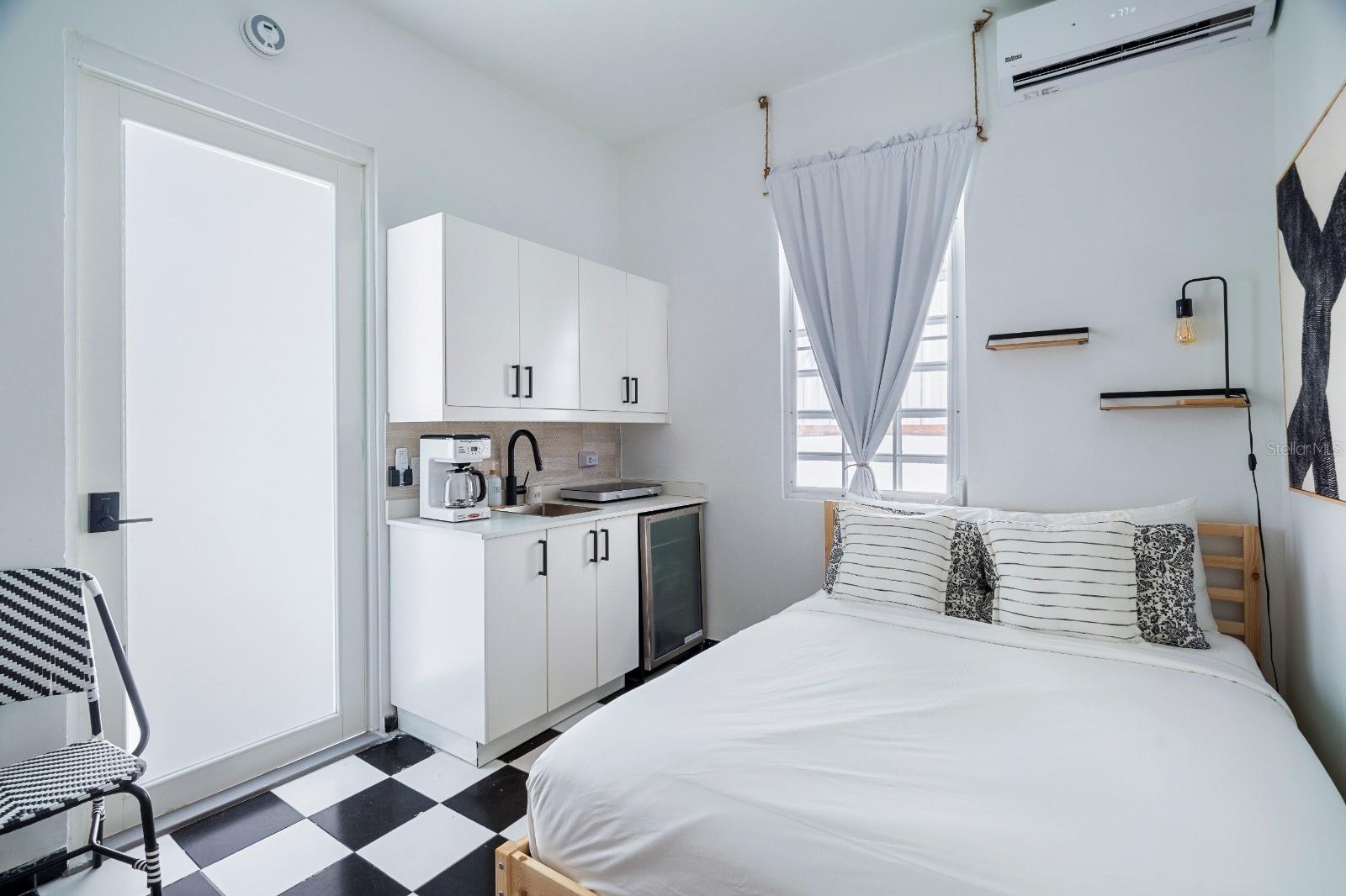 PR9117465 Property Photo