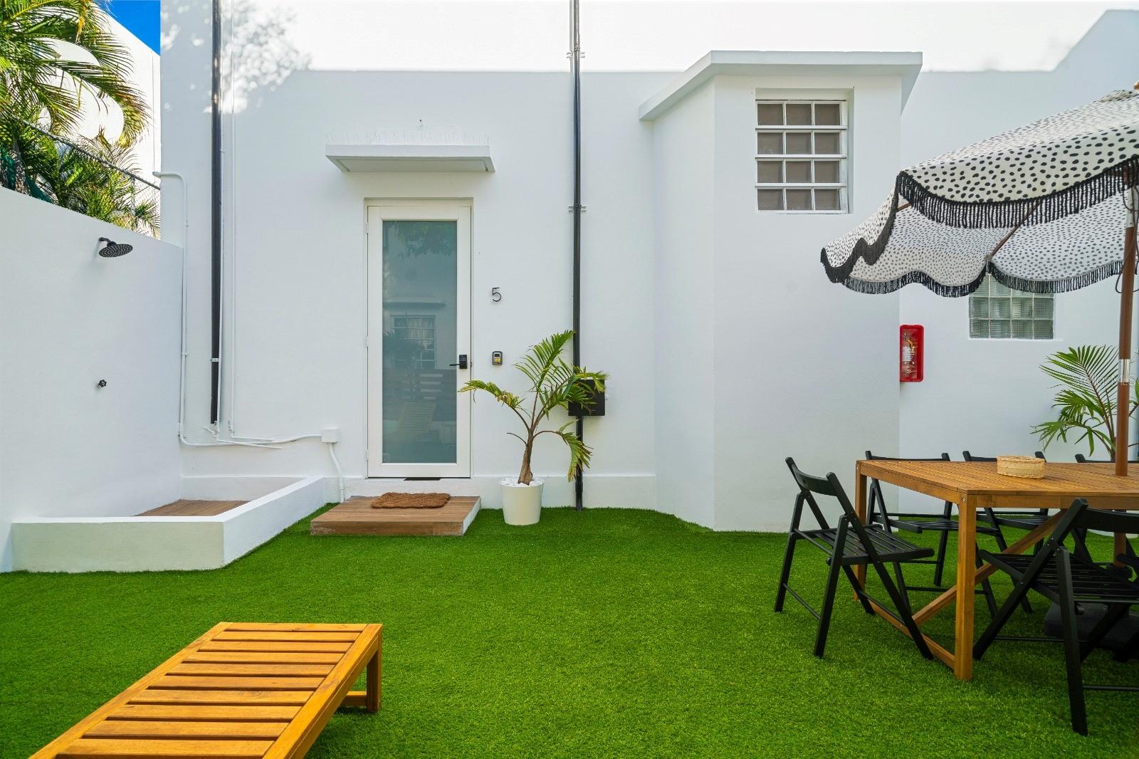 PR9117465 Property Photo