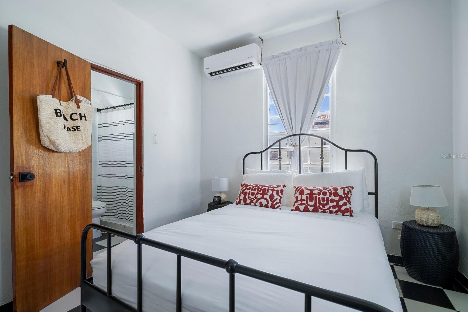 PR9117465 Property Photo