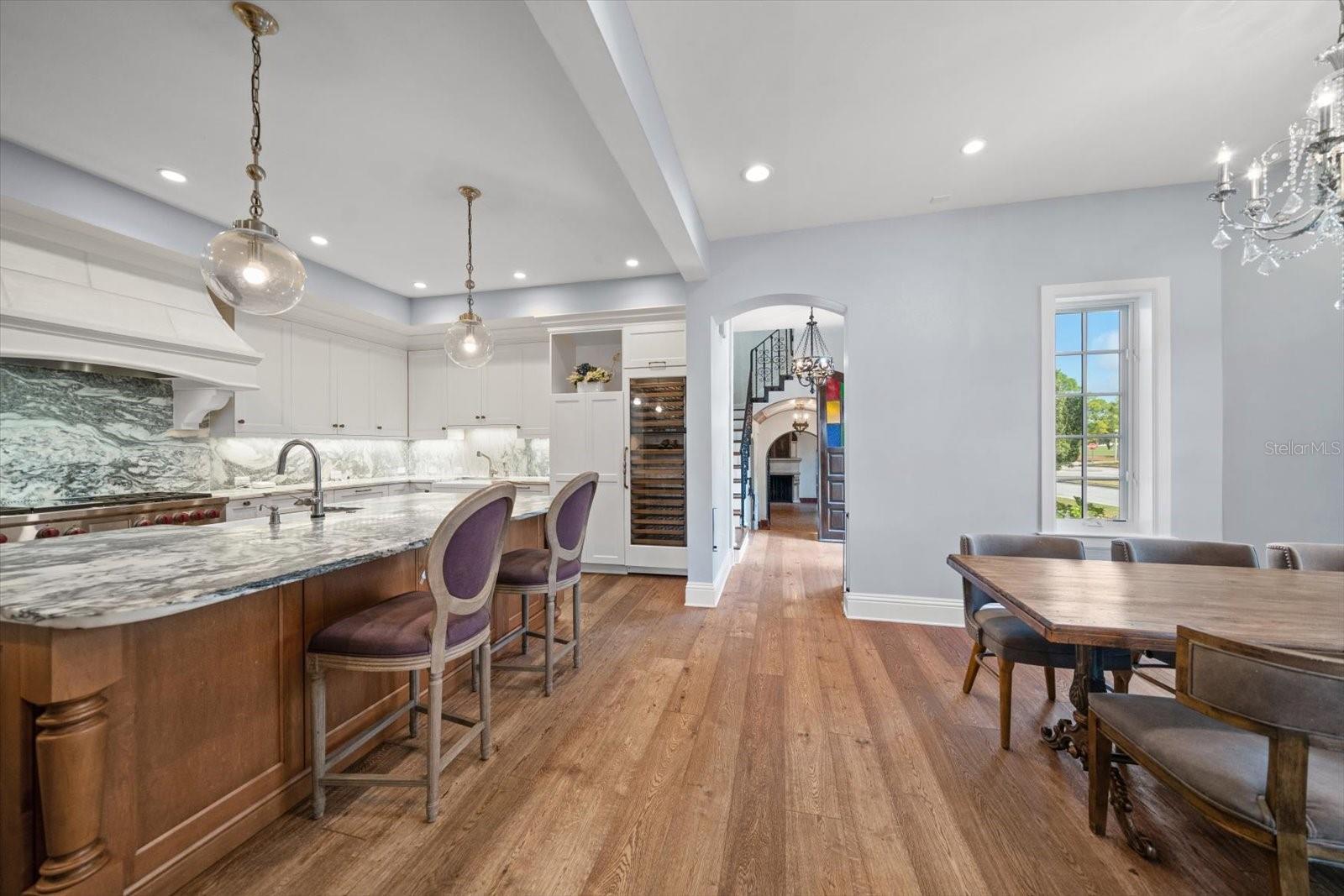 TB8449464 Property Photo