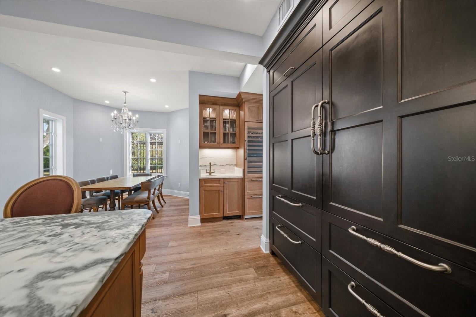 TB8449464 Property Photo