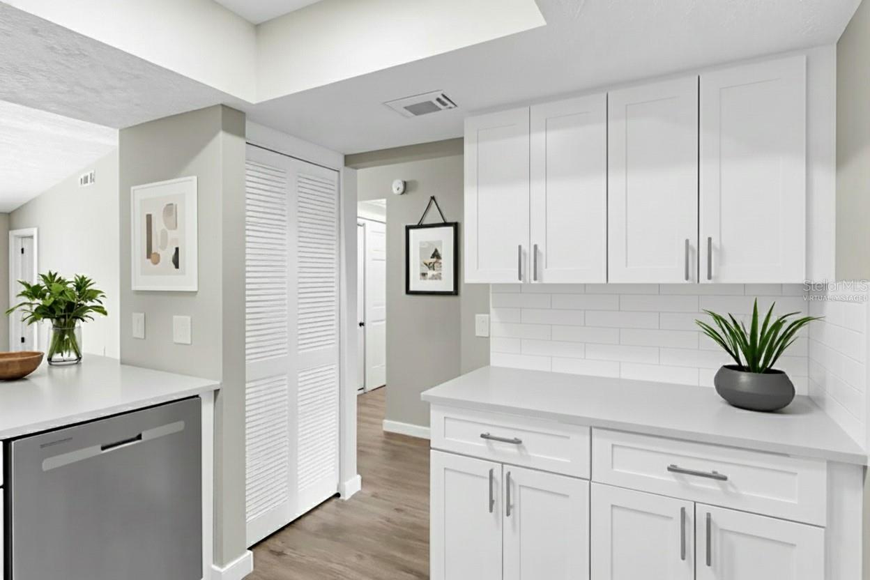 4406 PINE MEADOW CT, TAMPA, FL, 33624